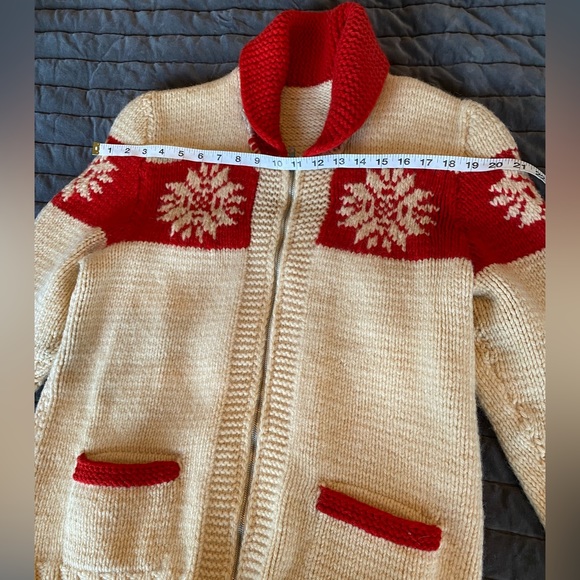 Wool Sweater Hand Made Knit - Canada Vintage 60s/70s sweater. - Picture 7 of 7